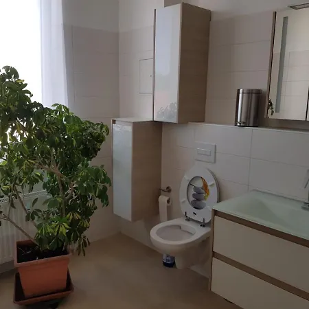 Gaestewohnung Alt Salbke Mit Kueche * Magdeburg