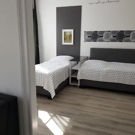 Gaestewohnung Alt Salbke Mit Kueche 公寓 马格德堡