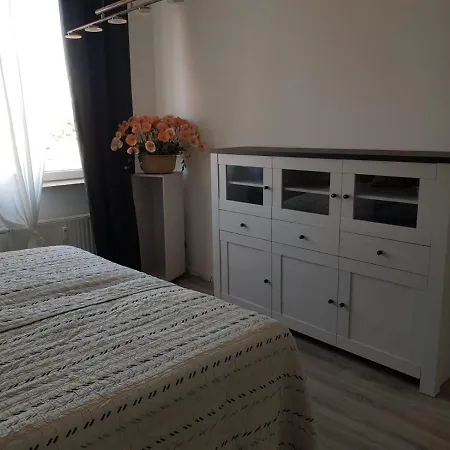 Gaestewohnung Alt Salbke Mit Kueche * Magdeburg