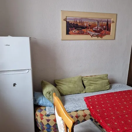 Gaestewohnung Alt Salbke Mit Kueche Apartment *