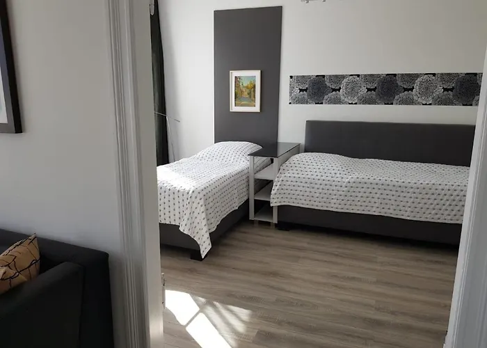 Gaestewohnung Alt Salbke Mit Kueche Appartamento Magdeburgo