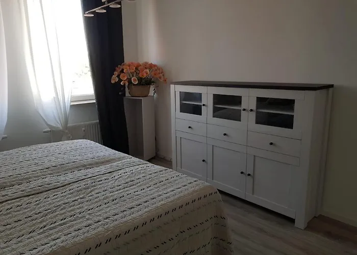 Gaestewohnung Alt Salbke Mit Kueche * Magdeburgo