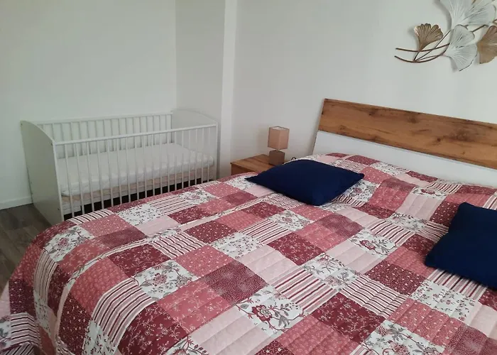 Gaestewohnung Alt Salbke Mit Kueche Lägenhet *